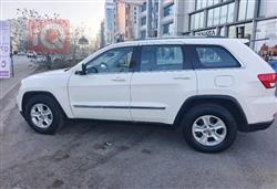 جیپ گراند شیرۆکی